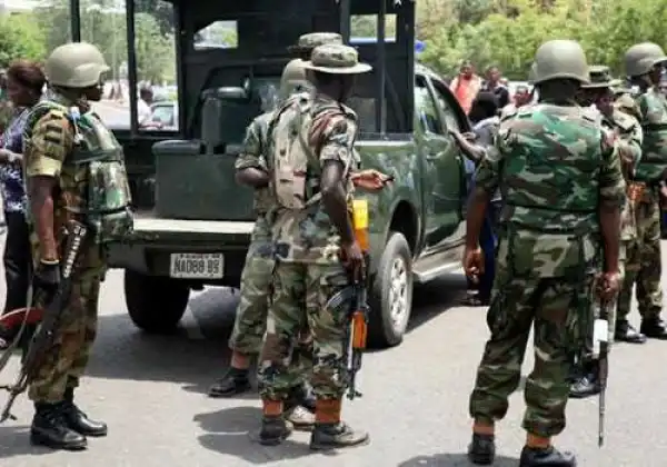 Suicide bomber shot dead while sneaking into IDPs camp